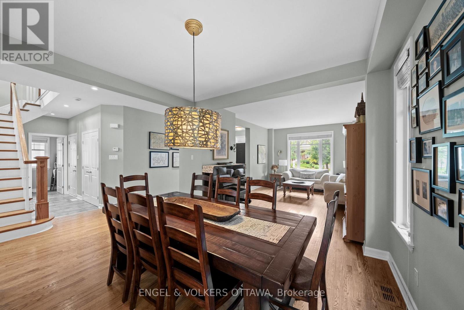 564 Erinwoods Circle, Ottawa, Ontario  K2J 5M8 - Photo 8 - X13715024