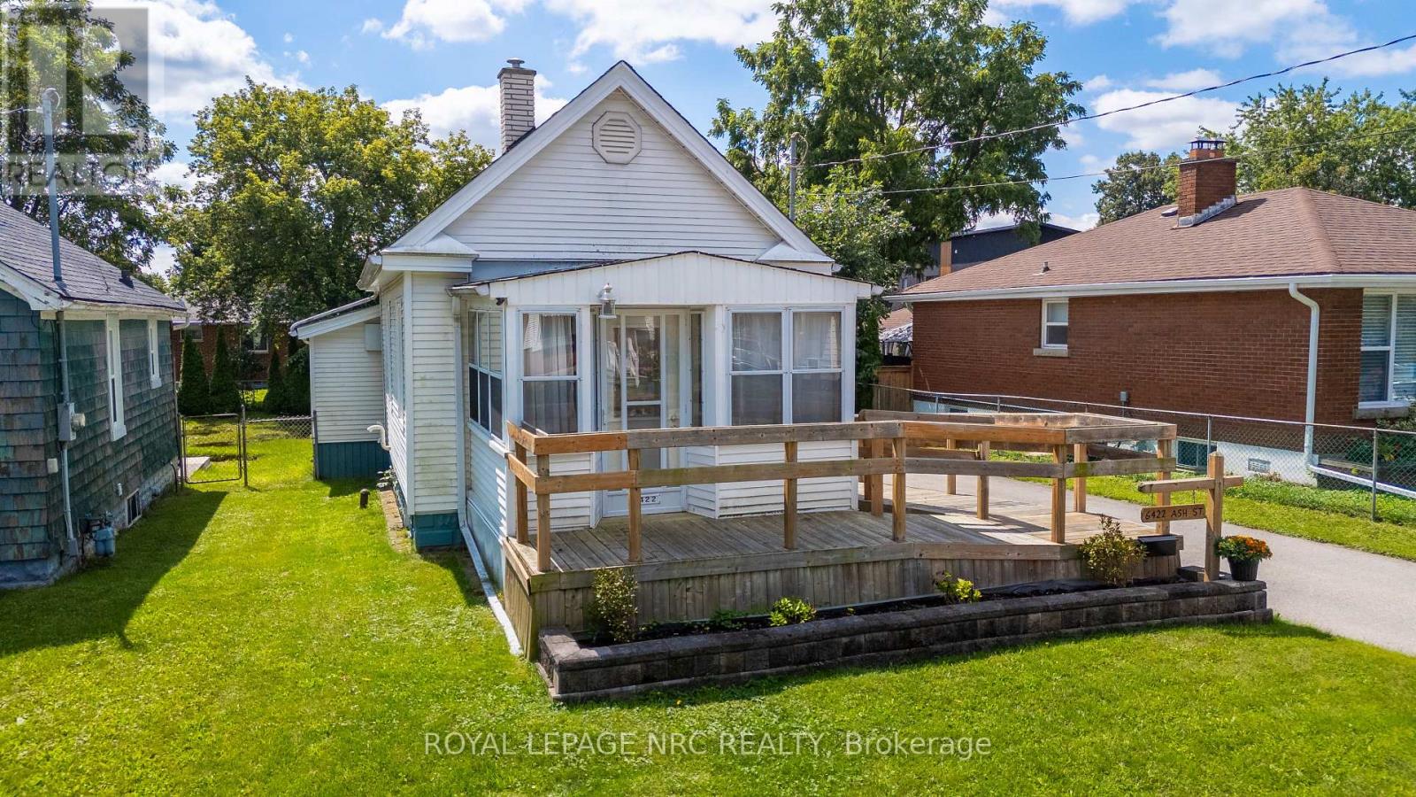 6422 Ash Street, Niagara Falls, Ontario  L2G 2H5 - Photo 3 - X13714894