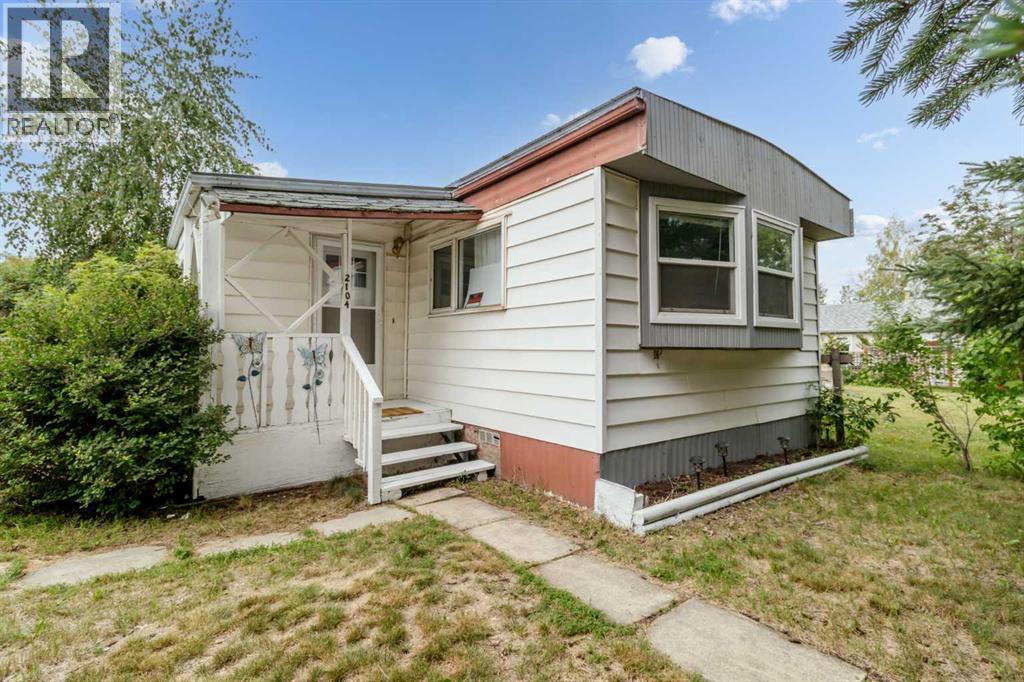 2104 23 Avenue, Delburne, Alberta  T0M 0V0 - Photo 3 - A2336576