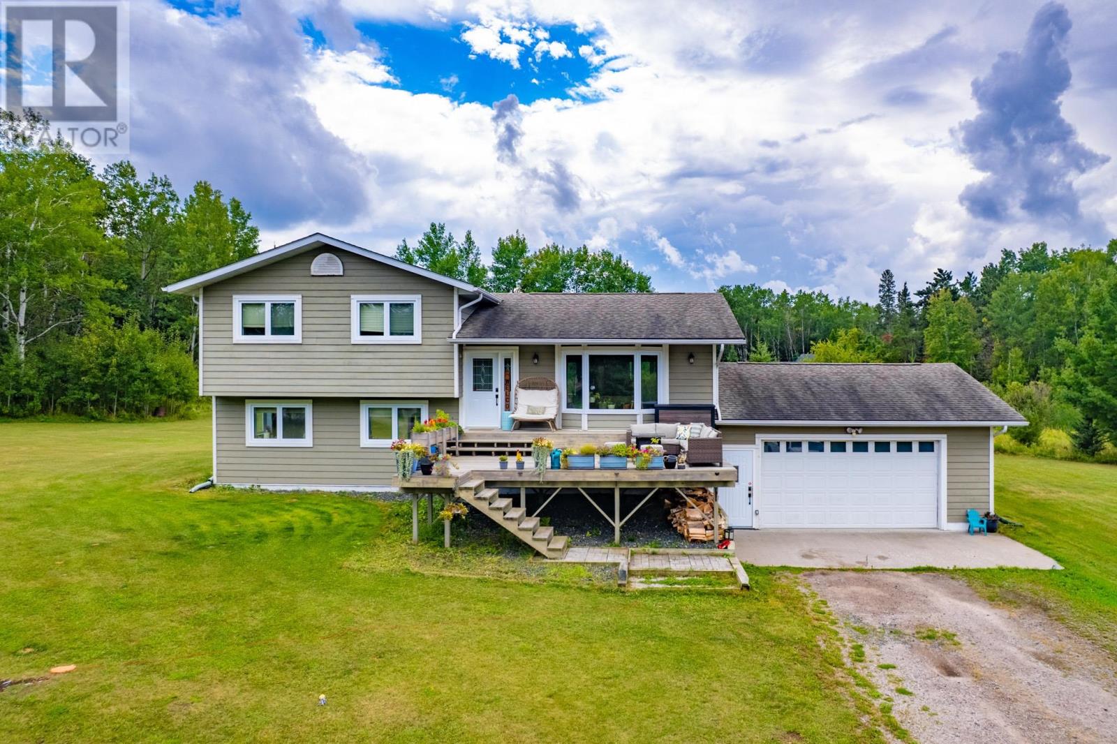 93 Peterson Road, Kenora, Ontario