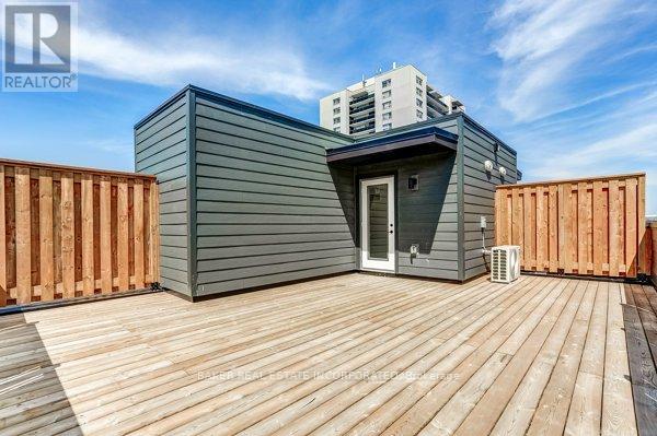 120 - 31 Farmstead Road, Toronto, Ontario  M2L 2X2 - Photo 27 - C13714898