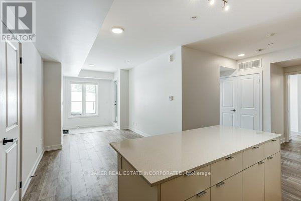 129 - 31 Farmstead Road, Toronto, Ontario  M2L 2X2 - Photo 11 - C13714906