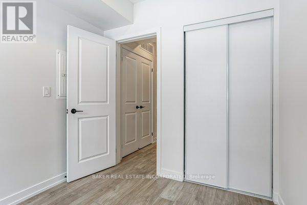 129 - 31 Farmstead Road, Toronto, Ontario  M2L 2X2 - Photo 14 - C13714906