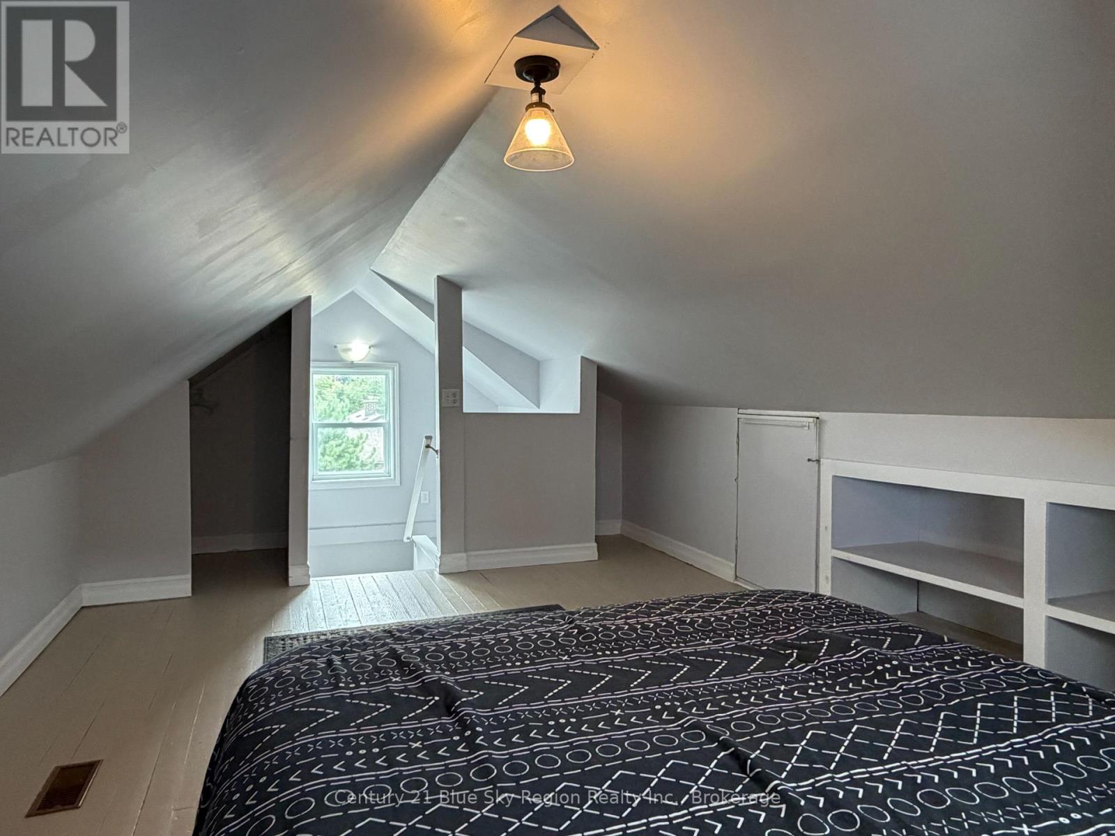 172 Fourth Avenue E, North Bay, Ontario  P1B 1N1 - Photo 19 - X13715018