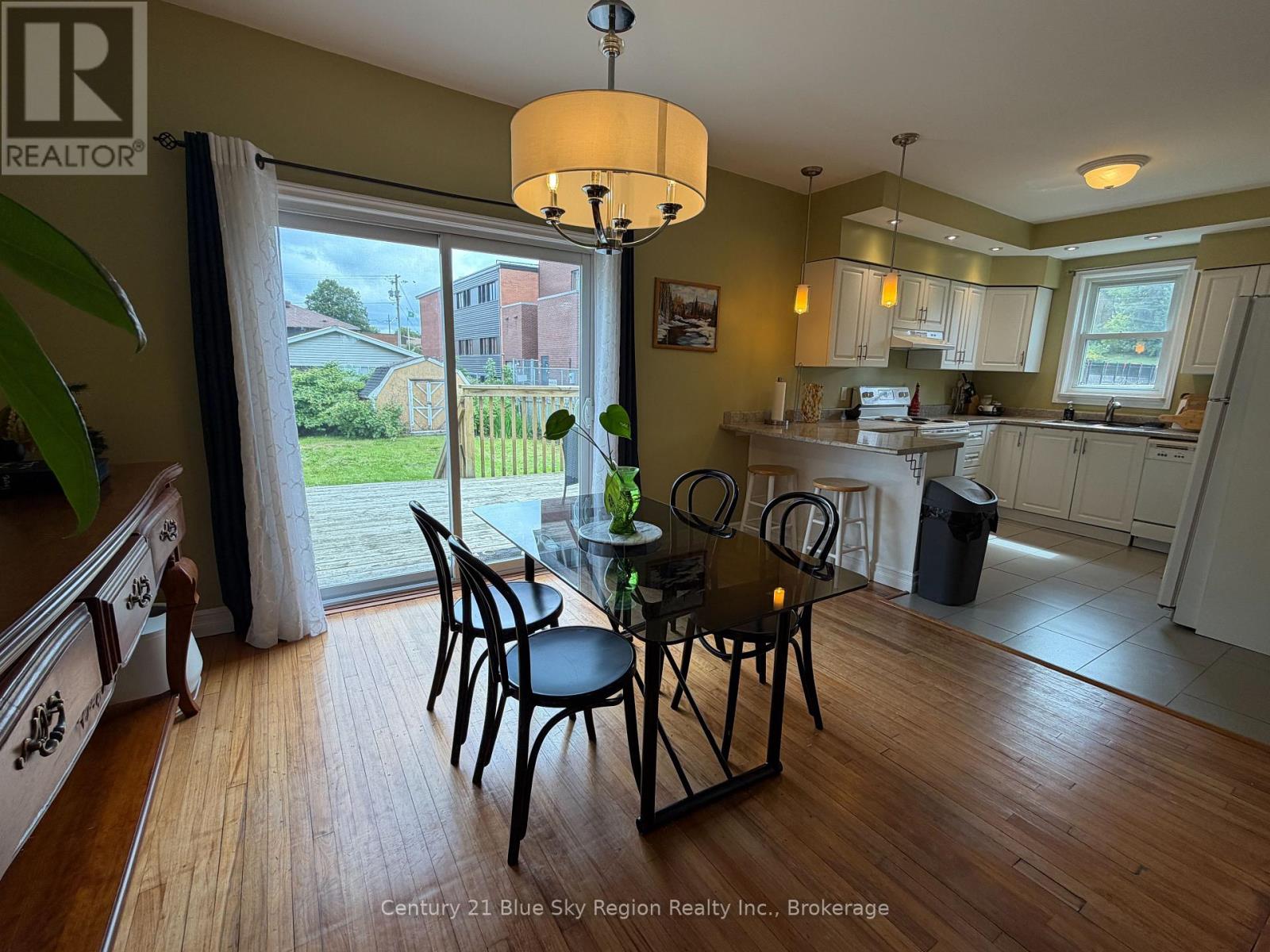 172 Fourth Avenue E, North Bay, Ontario  P1B 1N1 - Photo 8 - X13715018