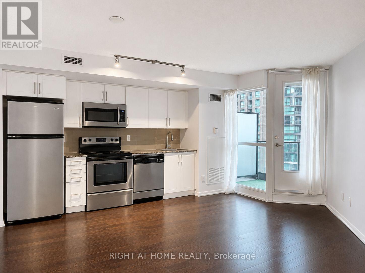 1157 - 209 Fort York Boulevard, Toronto, Ontario  M5V 4A1 - Photo 6 - C13714996