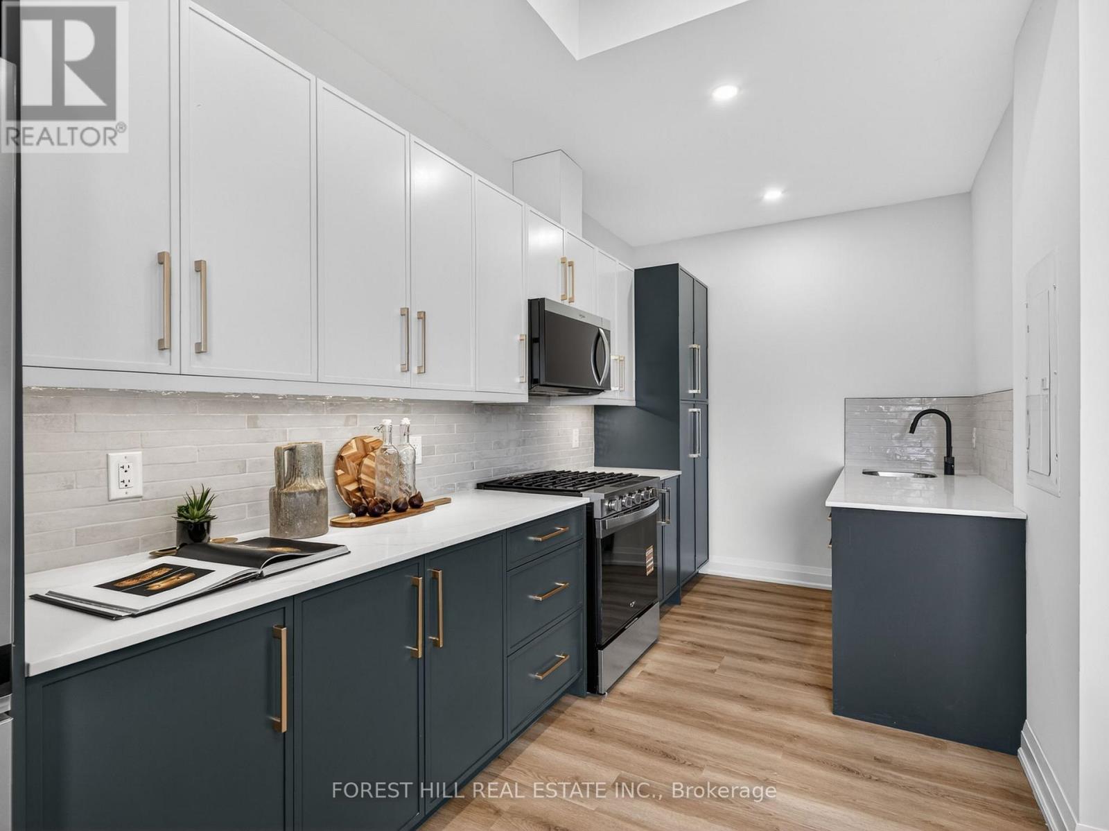 D - 5 Hopperton Drive, Toronto, Ontario  M2L 2S5 - Photo 10 - C13715026