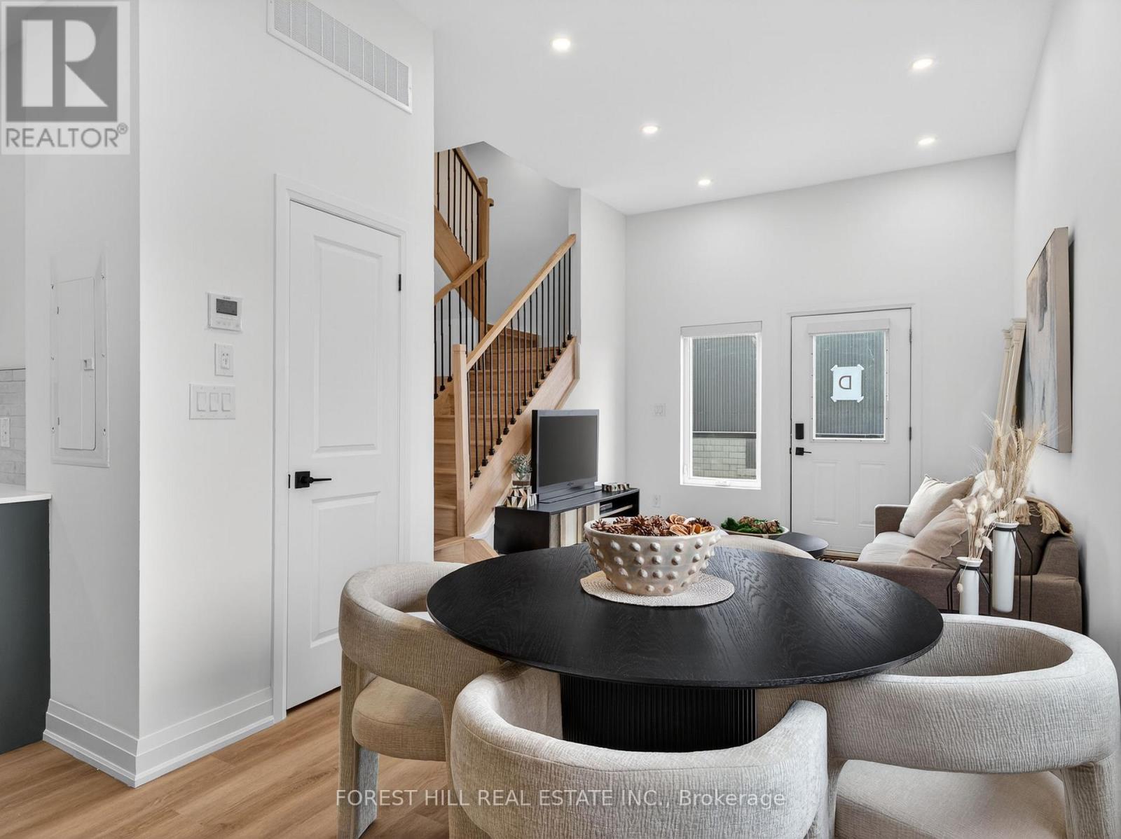 D - 5 Hopperton Drive, Toronto, Ontario  M2L 2S5 - Photo 12 - C13715026