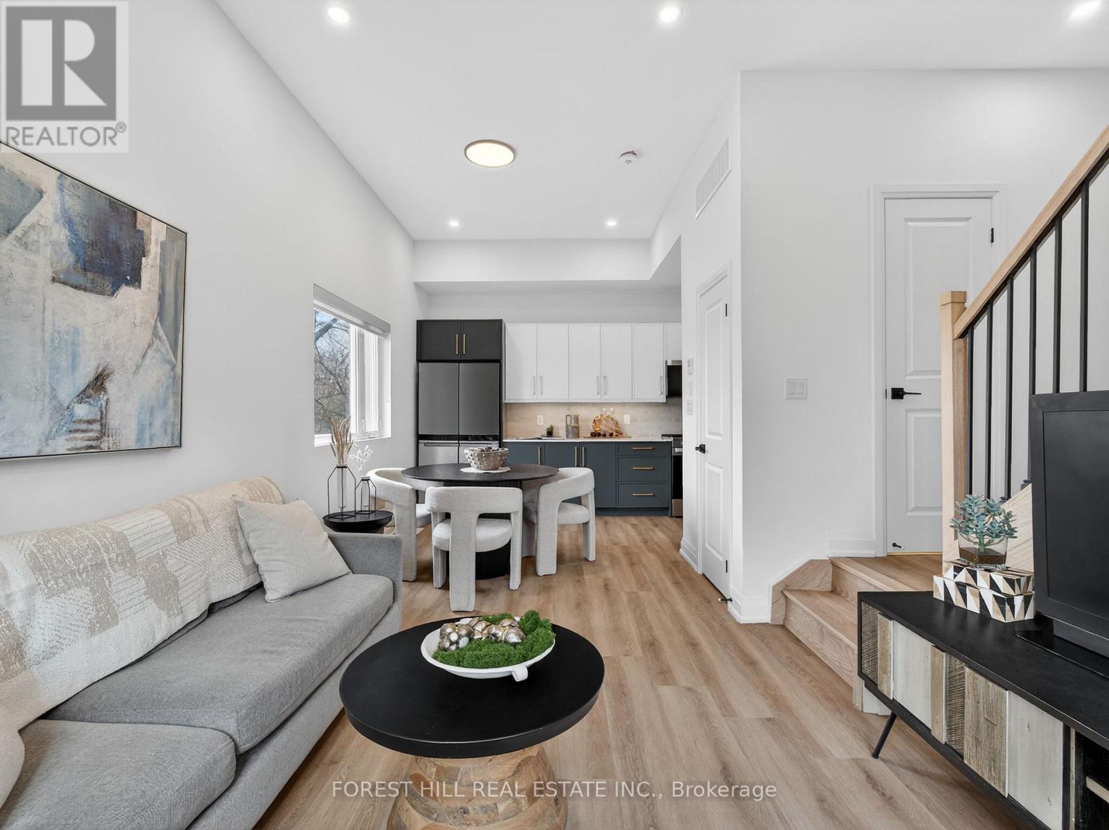 D - 5 Hopperton Drive, Toronto, Ontario  M2L 2S5 - Photo 5 - C13715026