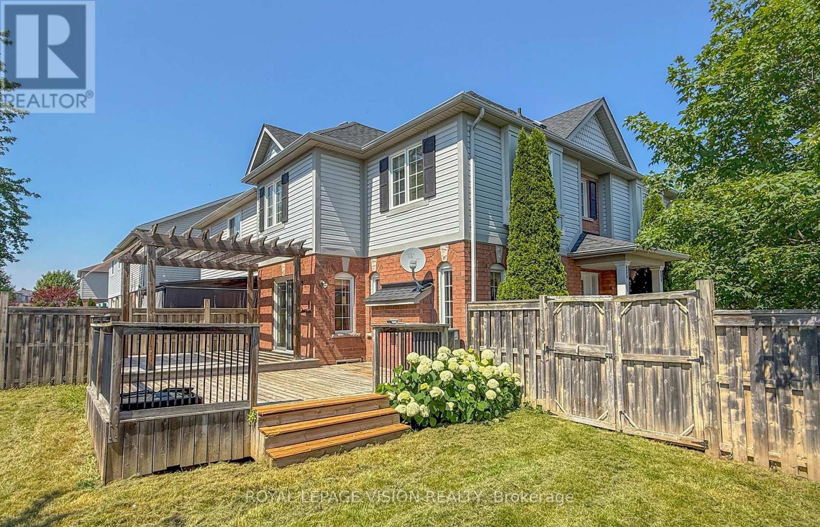 2 Laprade Square, Clarington, Ontario  L1C 0C8 - Photo 44 - E13714930