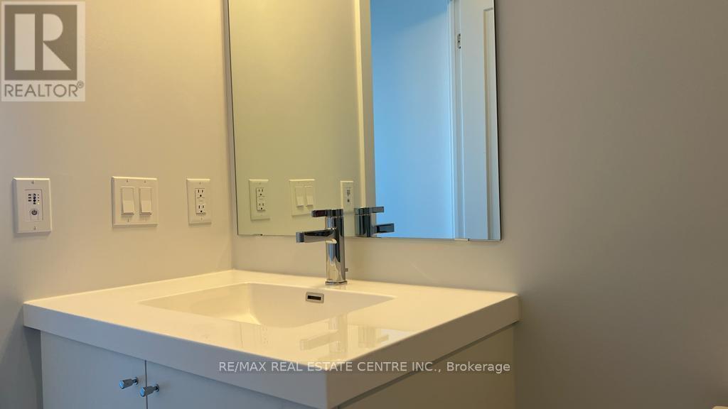 2115 - 2550 Simcoe Street, Oshawa, Ontario  L1L 0R5 - Photo 14 - E13714990