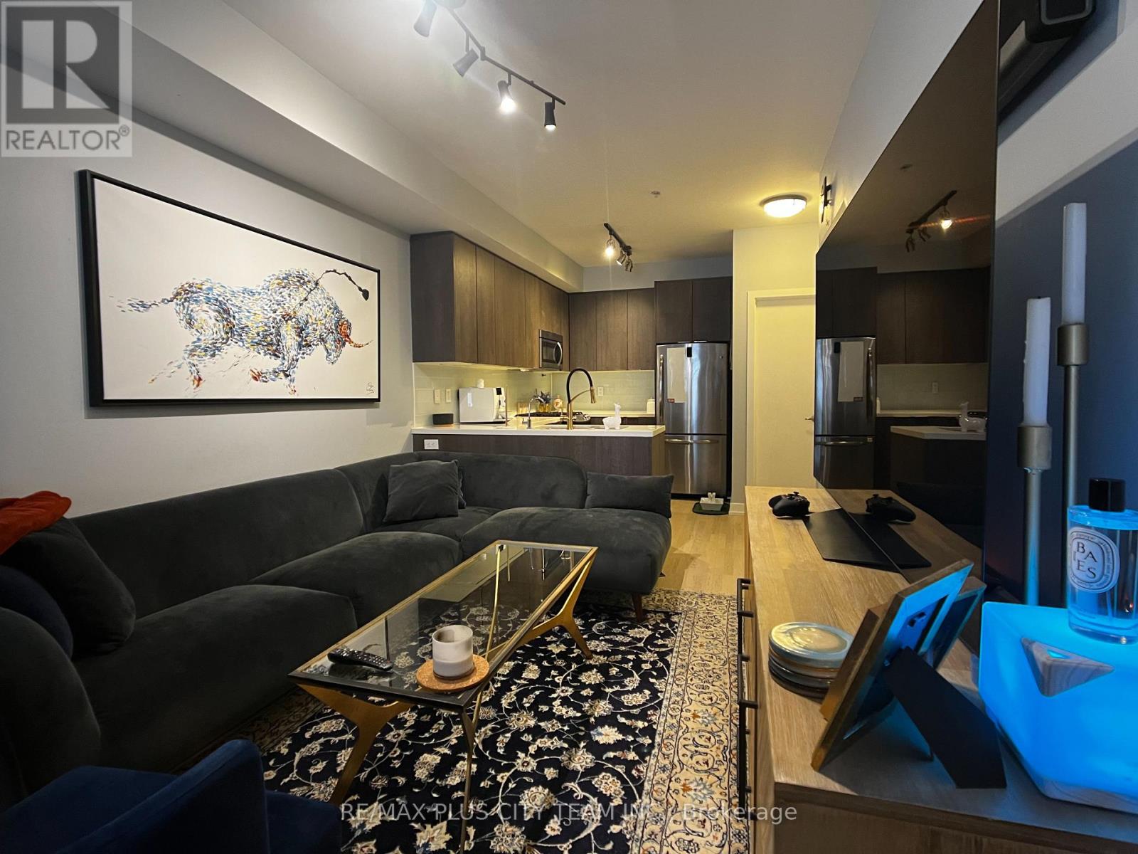 34 - 140 Broadview Avenue, Toronto, Ontario  M4M 2G2 - Photo 2 - E13715022