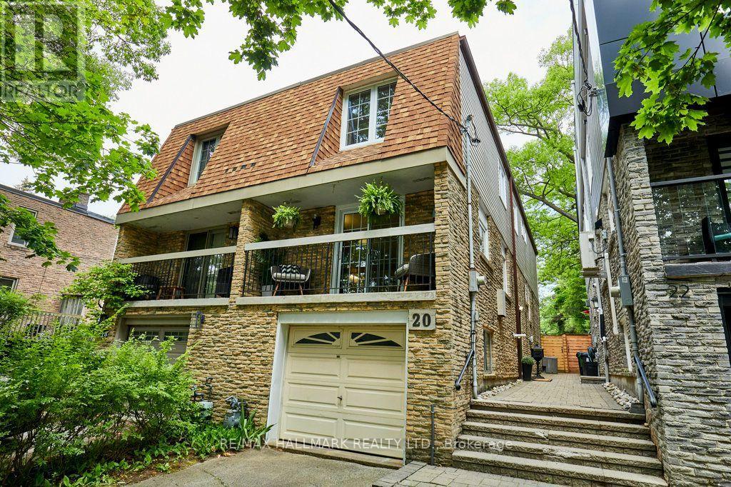 20 Pine Avenue, Toronto, Ontario  M4E 1L8 - Photo 1 - E13715030
