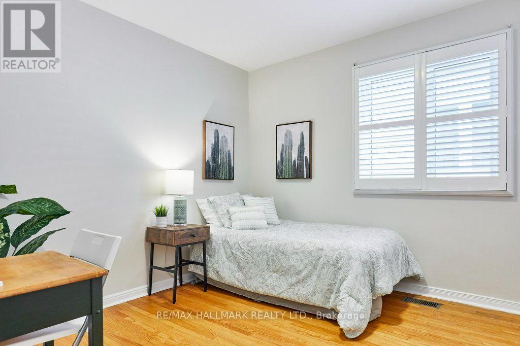 20 Pine Avenue, Toronto, Ontario  M4E 1L8 - Photo 15 - E13715030