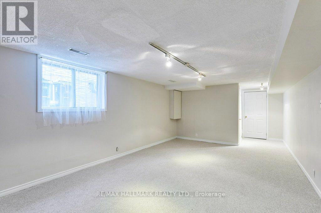 20 Pine Avenue, Toronto, Ontario  M4E 1L8 - Photo 17 - E13715030