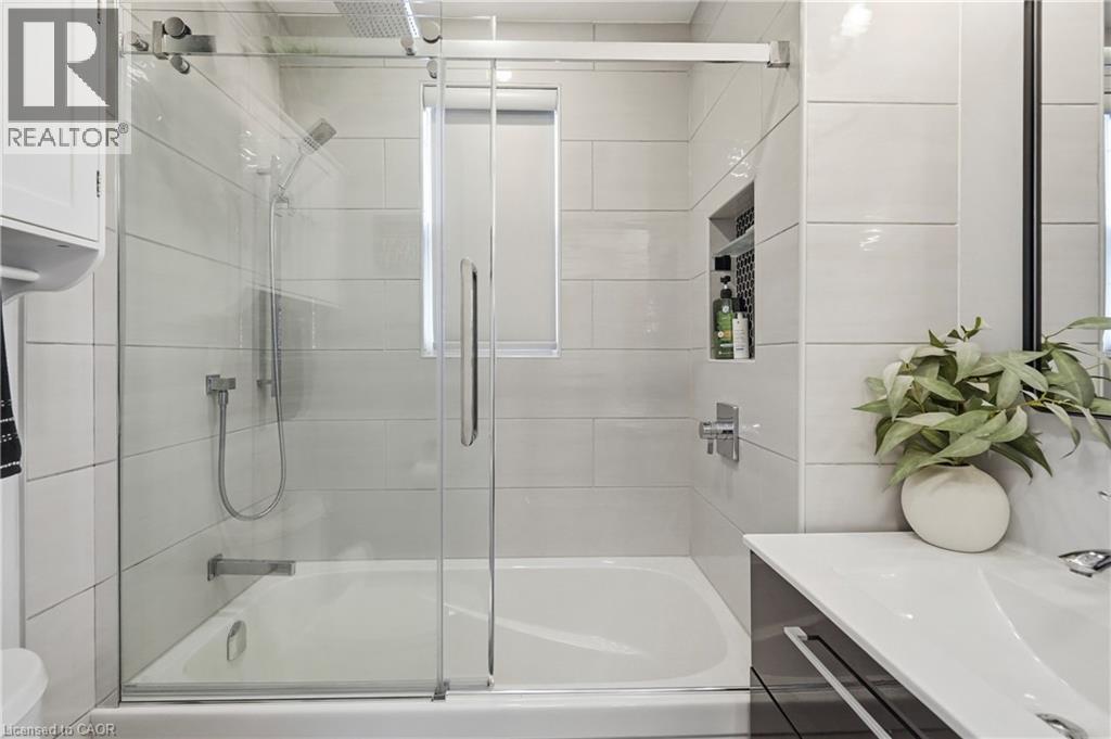 58 Tragina Avenue S, Hamilton, Ontario  L8K 2Z3 - Photo 27 - 40858590