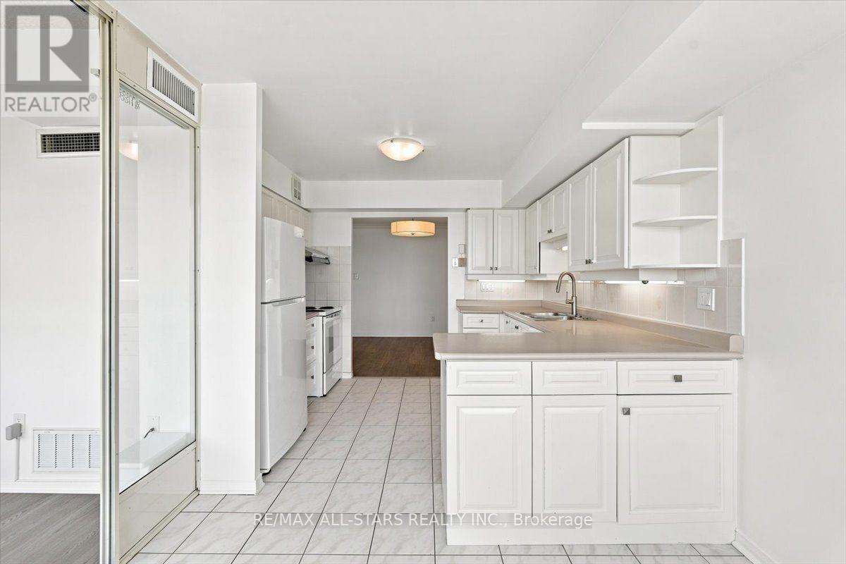 528 - 25 Austin Drive, Markham, Ontario  L3R 8H4 - Photo 12 - N13714936