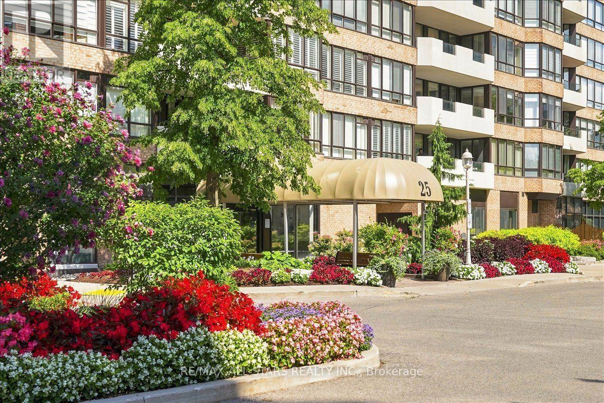 528 - 25 Austin Drive, Markham, Ontario  L3R 8H4 - Photo 2 - N13714936