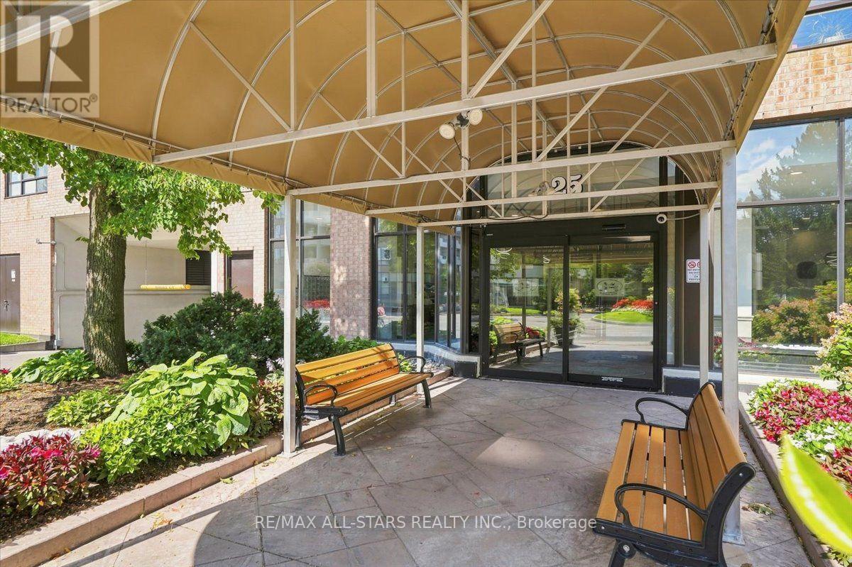 528 - 25 Austin Drive, Markham, Ontario  L3R 8H4 - Photo 3 - N13714936