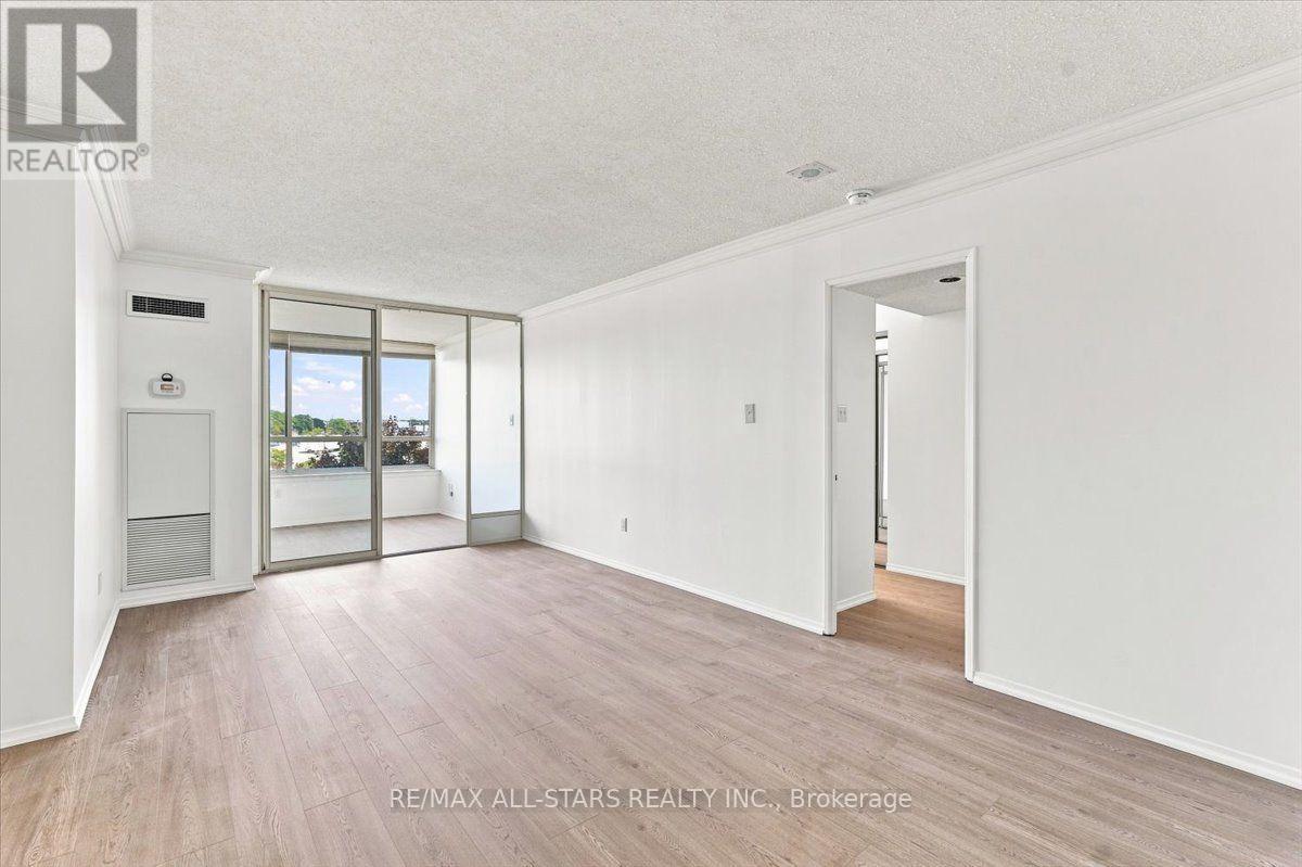 528 - 25 Austin Drive, Markham, Ontario  L3R 8H4 - Photo 9 - N13714936