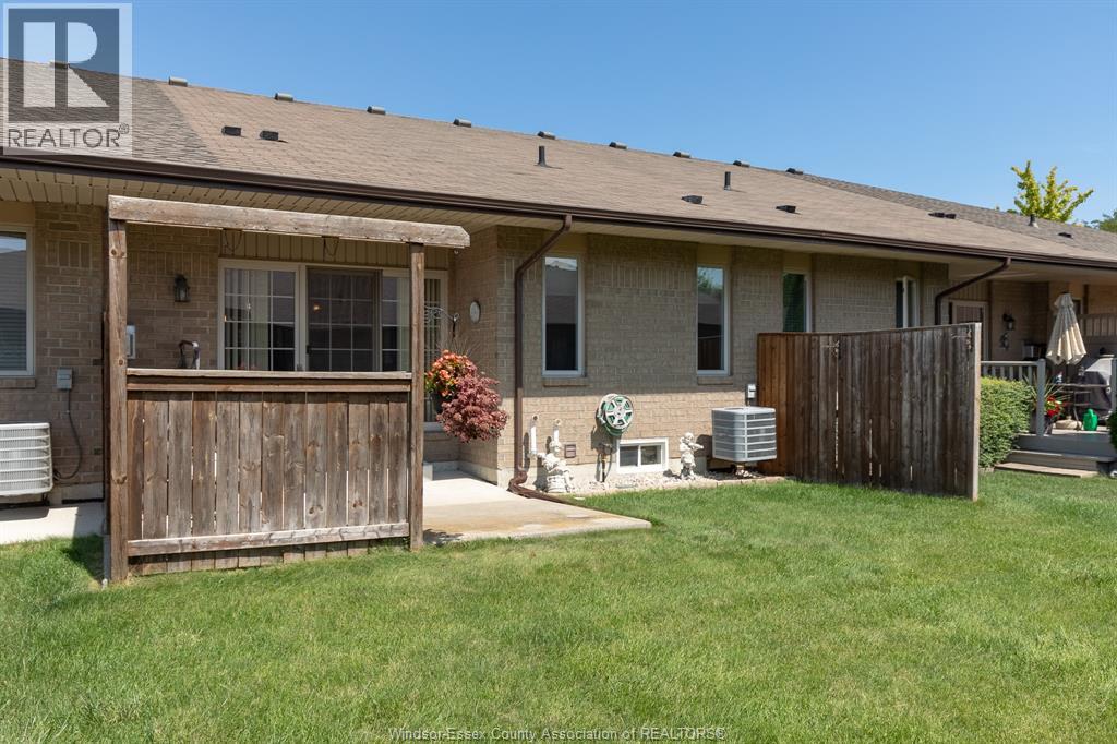 11123 Snowcrest Street, Windsor, Ontario  N8F 1M2 - Photo 31 - 26020829