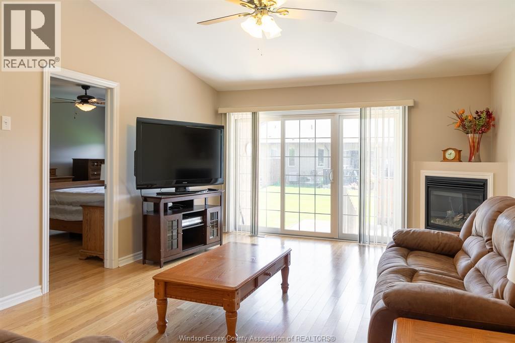 11123 Snowcrest Street, Windsor, Ontario  N8F 1M2 - Photo 21 - 26020829