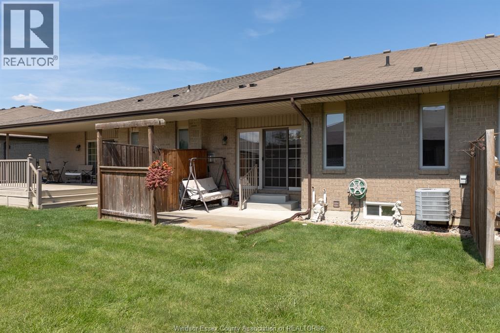 11123 Snowcrest Street, Windsor, Ontario  N8F 1M2 - Photo 30 - 26020829