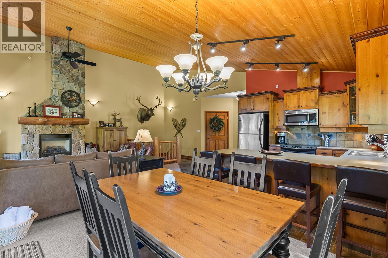 5940 Snow Pines Way Unit# 11, Big White, British Columbia  V1P 1P3 - Photo 9 - 10394411