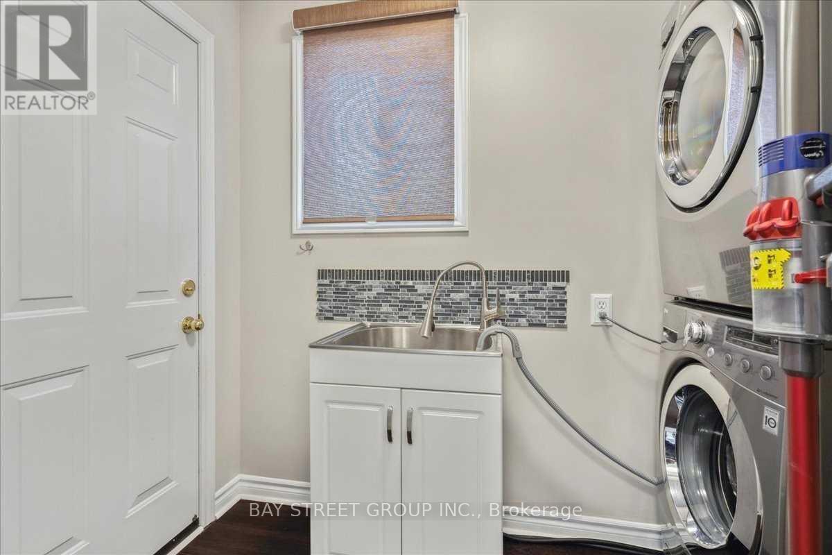 62 Summerset Drive, Barrie (Ardagh), Ontario  L4N 6G5 - Photo 8 - S13714944