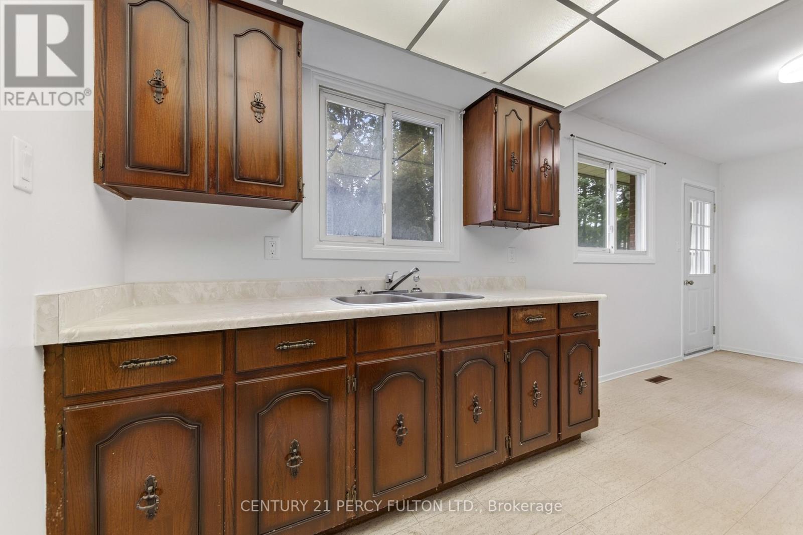 11 Aldergrove Circle, Barrie, Ontario  L4M 4W6 - Photo 19 - S13715004