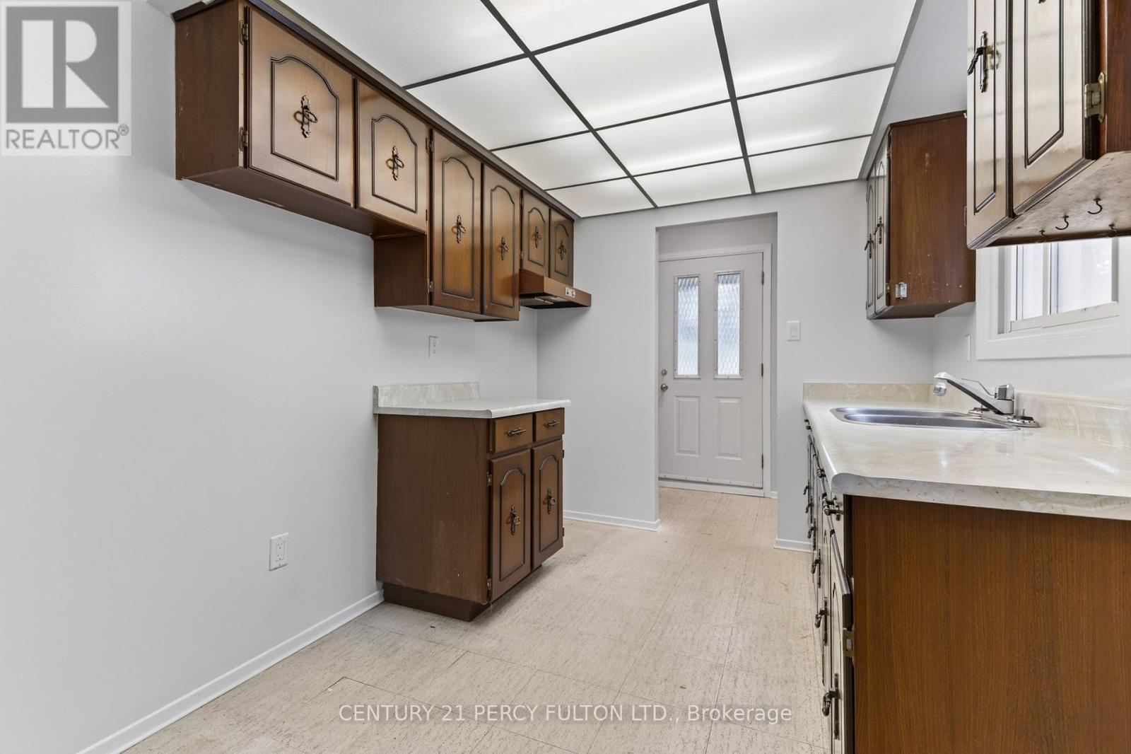 11 Aldergrove Circle, Barrie, Ontario  L4M 4W6 - Photo 22 - S13715004