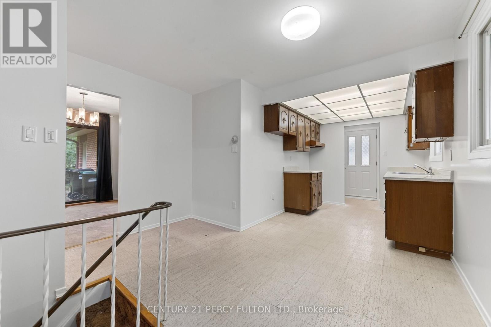 11 Aldergrove Circle, Barrie, Ontario  L4M 4W6 - Photo 27 - S13715004