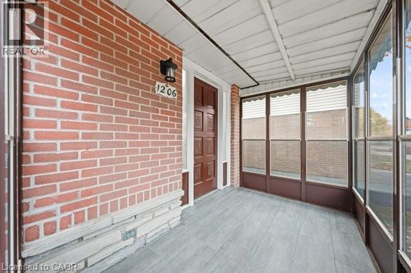 1206 Valentine Drive, Cambridge, Ontario  N3H 2N8 - Photo 2 - 40838341