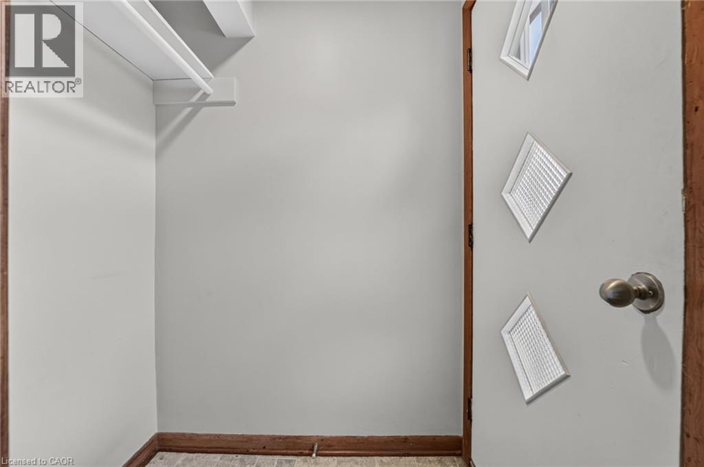 300 Knoll Street, Port Colborne, Ontario  L3K 5B9 - Photo 27 - 40840667
