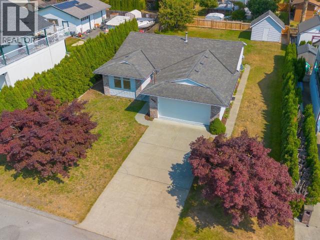 4706 Ontario Ave, Powell River, British Columbia   - Photo 6 - 20155