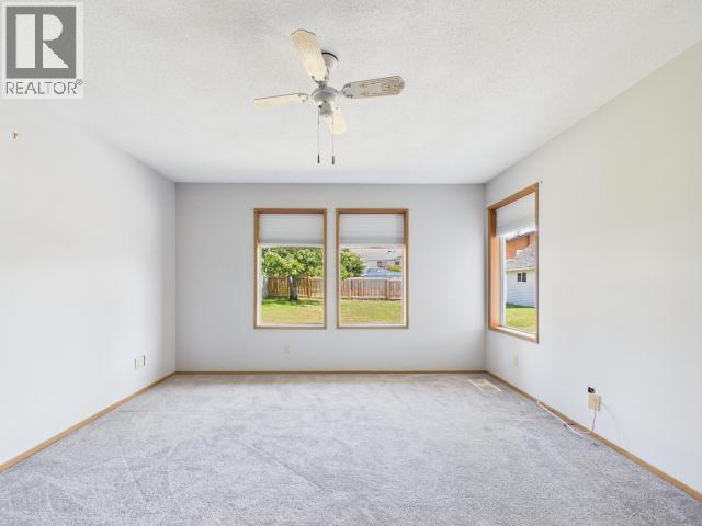 4706 Ontario Ave, Powell River, British Columbia   - Photo 31 - 20155