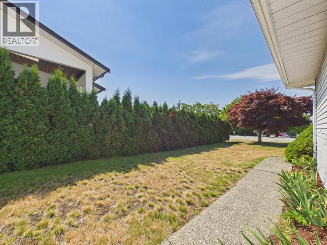 4706 Ontario Ave, Powell River, British Columbia   - Photo 41 - 20155