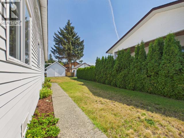 4706 Ontario Ave, Powell River, British Columbia   - Photo 42 - 20155