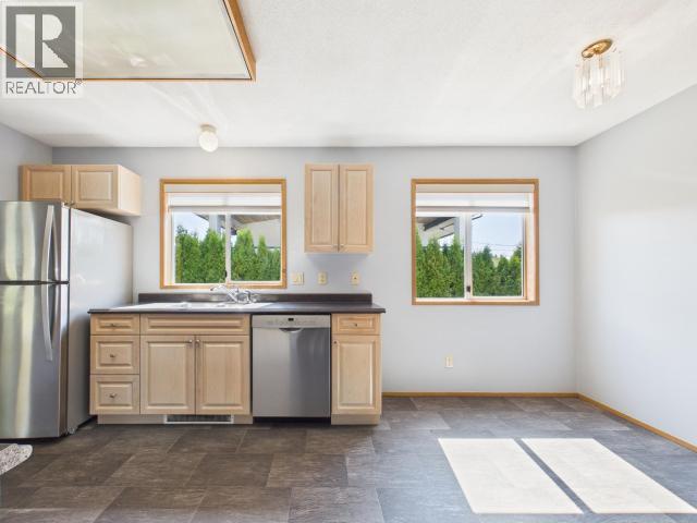 4706 Ontario Ave, Powell River, British Columbia   - Photo 20 - 20155