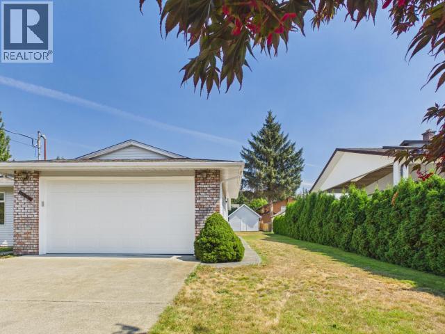 4706 Ontario Ave, Powell River, British Columbia   - Photo 45 - 20155