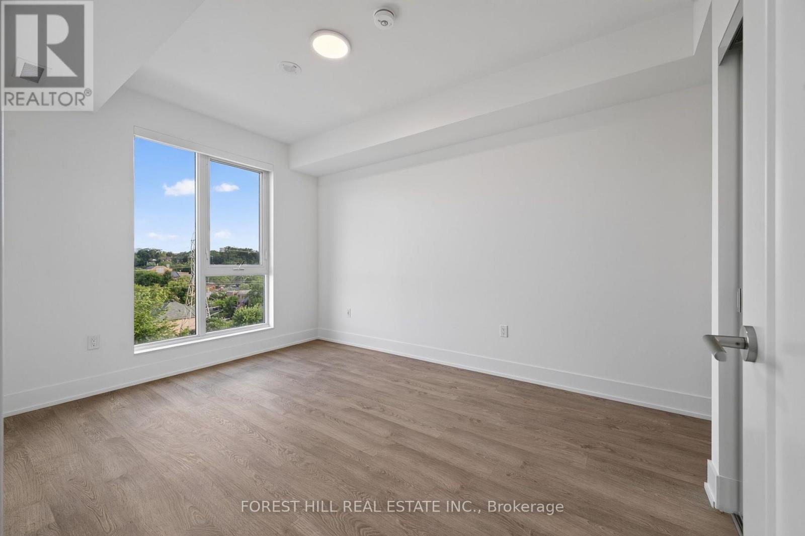 858 Dupont Street, Toronto, Ontario  M6G 0C1 - Photo 21 - W13714860