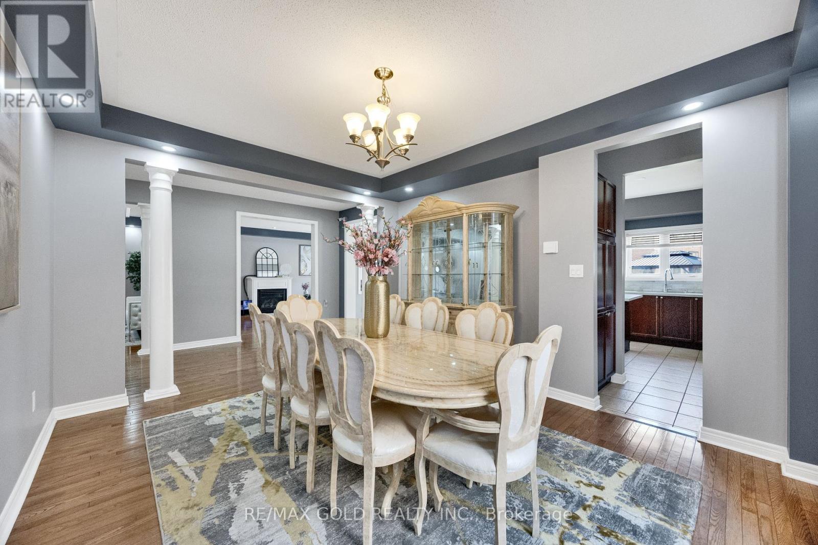 26 Mount Royal Circle, Brampton, Ontario  L6P 1Y7 - Photo 13 - W13714888