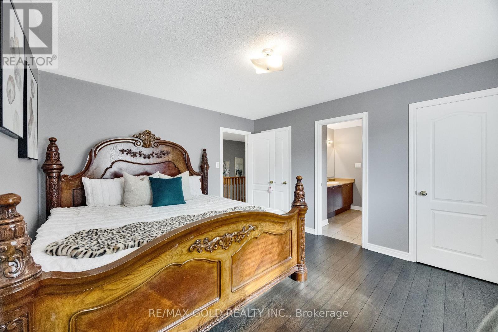 26 Mount Royal Circle, Brampton, Ontario  L6P 1Y7 - Photo 29 - W13714888