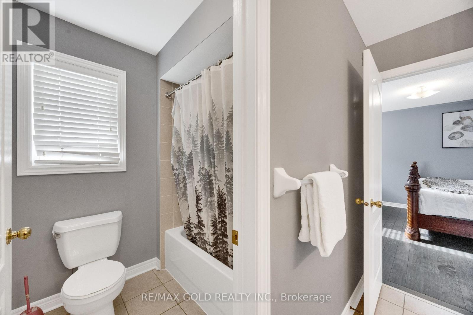 26 Mount Royal Circle, Brampton, Ontario  L6P 1Y7 - Photo 31 - W13714888