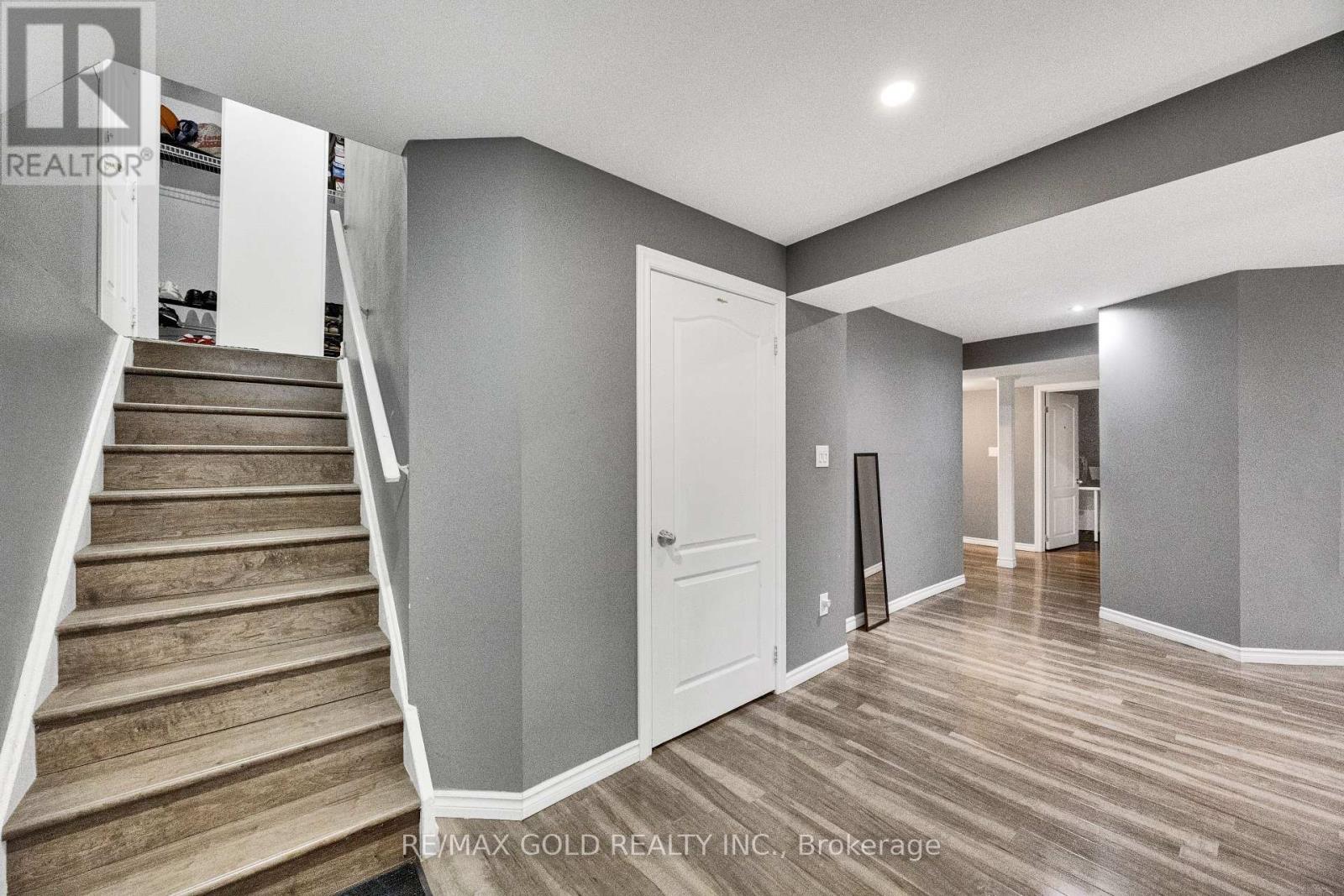 26 Mount Royal Circle, Brampton, Ontario  L6P 1Y7 - Photo 36 - W13714888