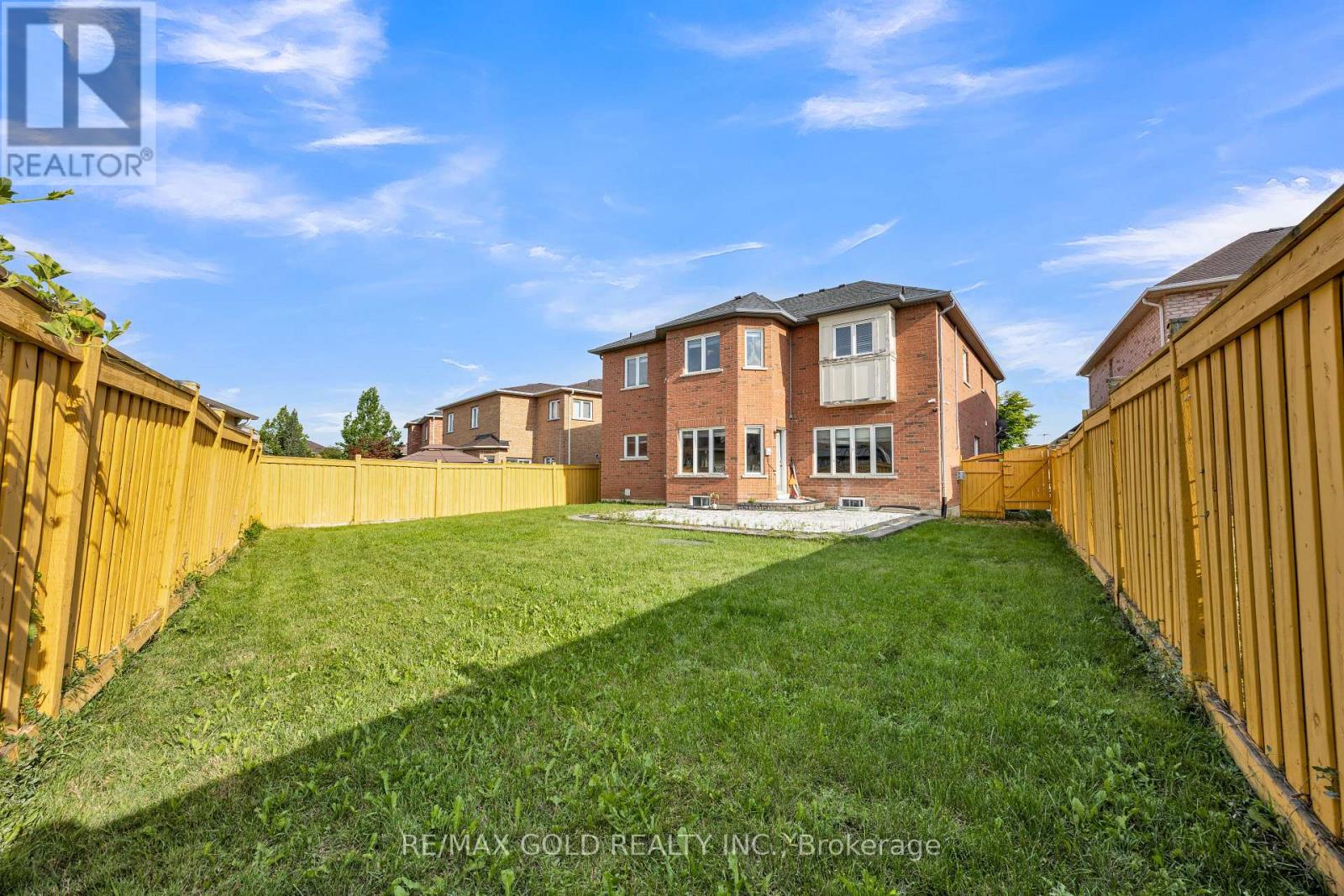 26 Mount Royal Circle, Brampton, Ontario  L6P 1Y7 - Photo 46 - W13714888
