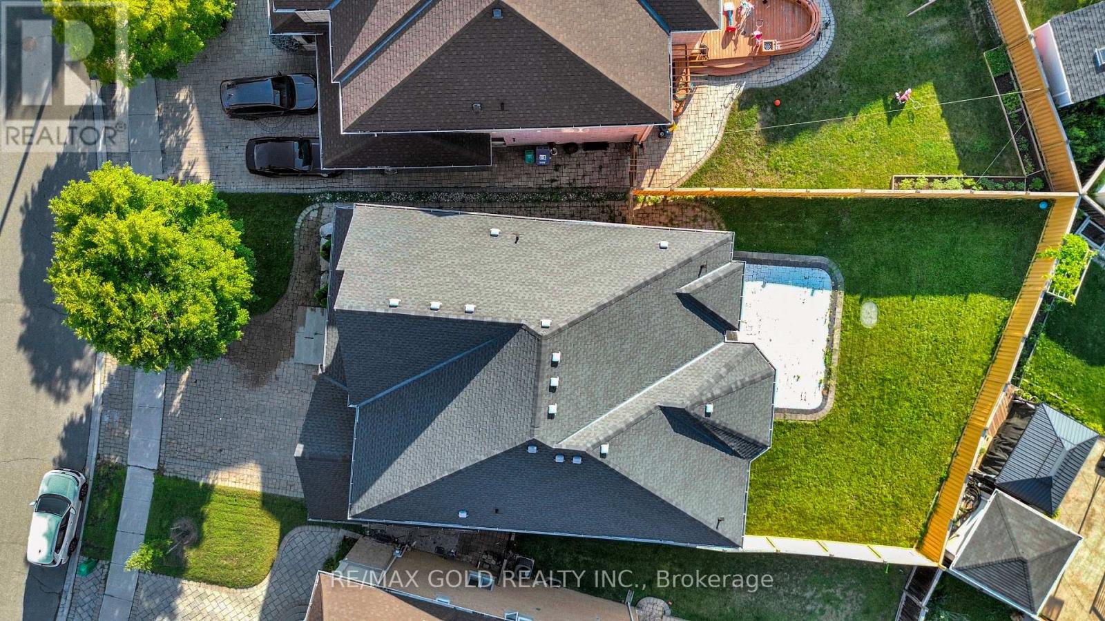 26 Mount Royal Circle, Brampton, Ontario  L6P 1Y7 - Photo 48 - W13714888