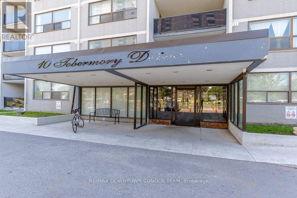 1004 - 10 Tobermory Drive, Toronto, Ontario  M3N 2Y5 - Photo 2 - W13714892