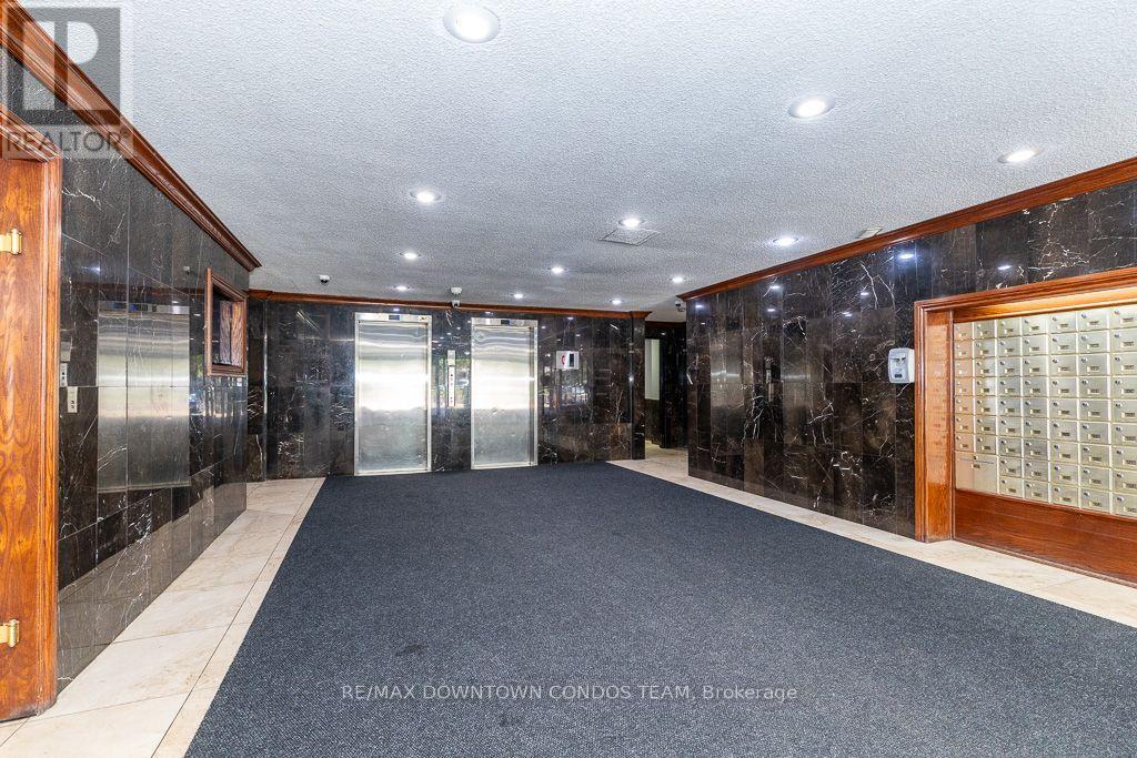 1004 - 10 Tobermory Drive, Toronto, Ontario  M3N 2Y5 - Photo 3 - W13714892