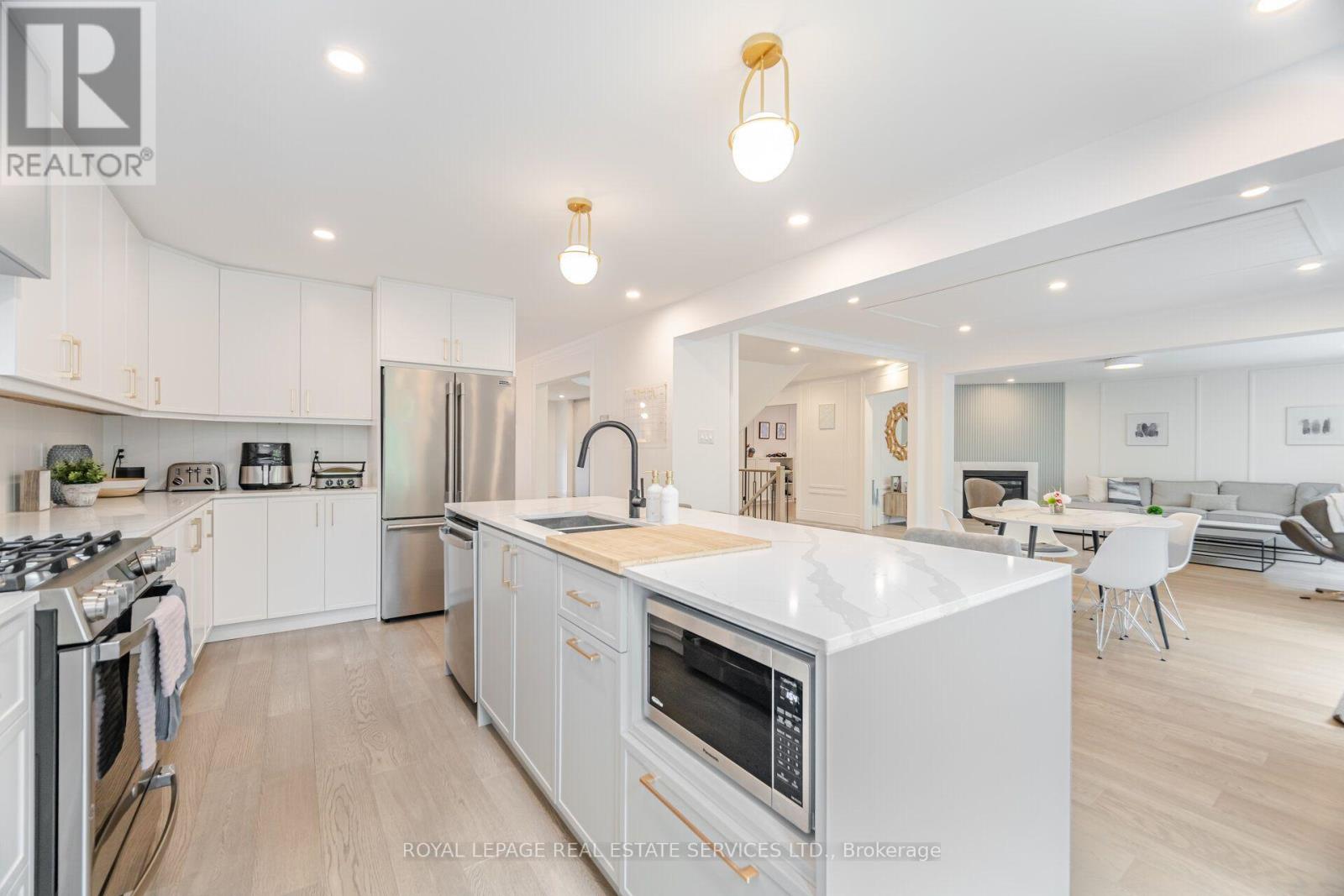 1173 Bowman Drive, Oakville, Ontario  L6M 2S9 - Photo 12 - W13714922